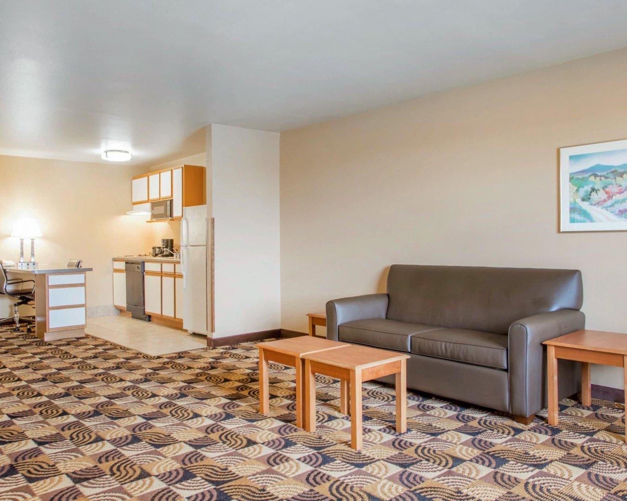 Hawthorn Suites By Wyndham Oak Creek/Milwaukee Airport Zewnętrze zdjęcie
