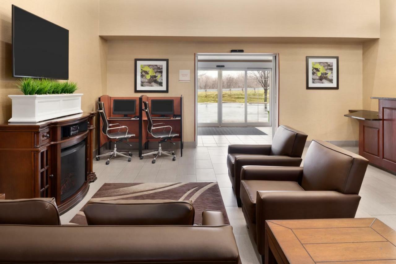 Hawthorn Suites By Wyndham Oak Creek/Milwaukee Airport Zewnętrze zdjęcie